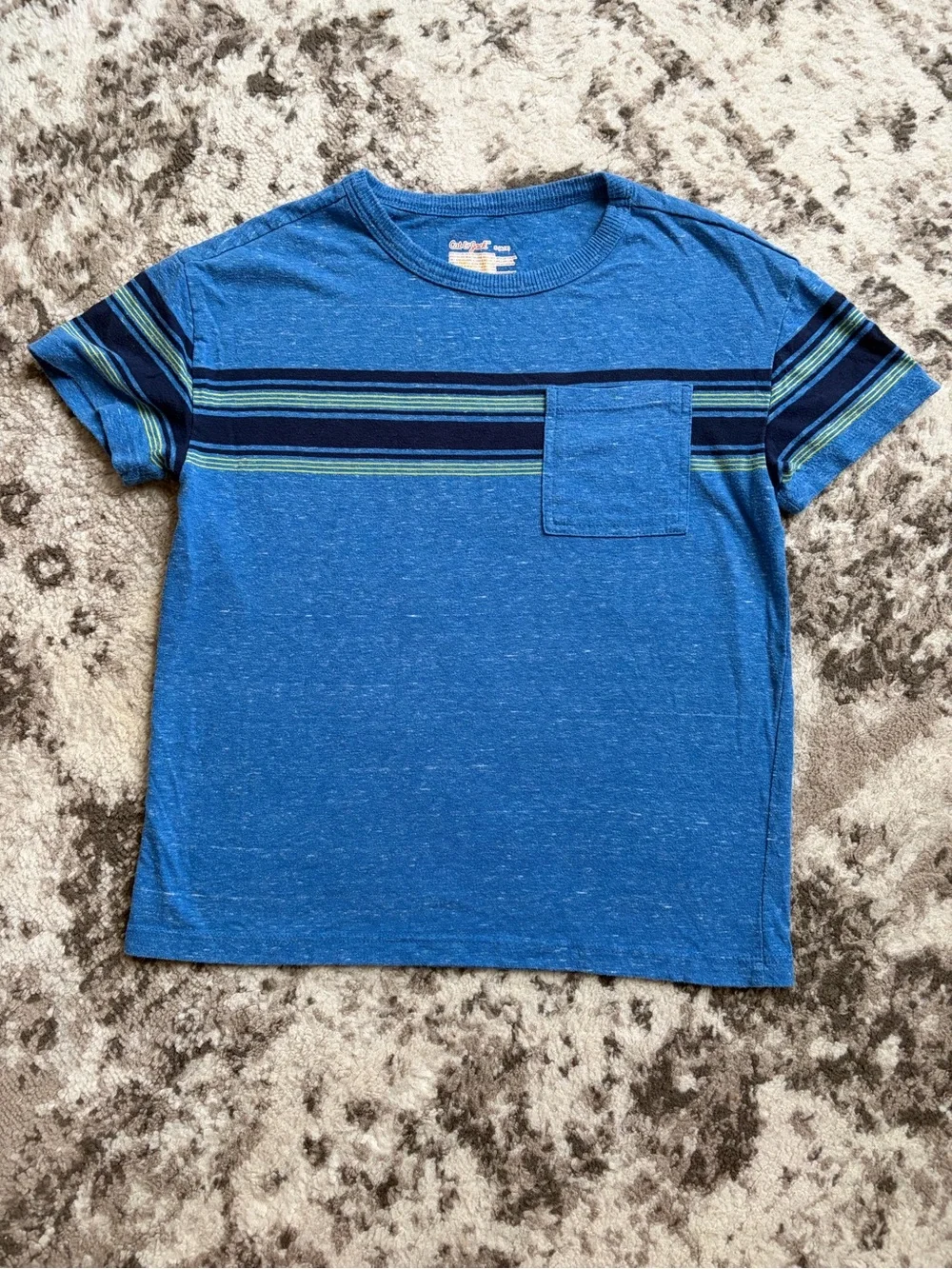 Cat & Jack T-shirt size 6/7
